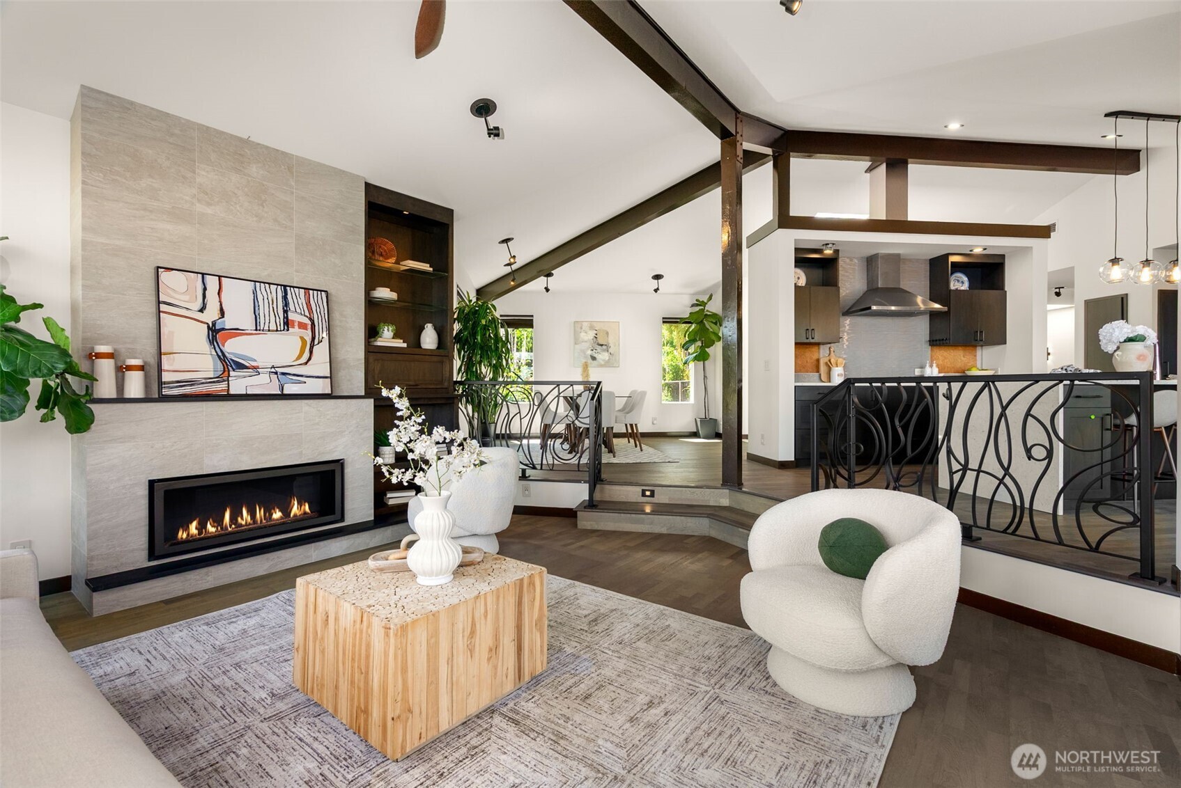 10847 Bill Point Bluff NE, Bainbridge Island, WA 98110