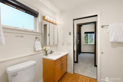 10847 Bill Point Bluff NE, Bainbridge Island, WA 98110 - Photo 30