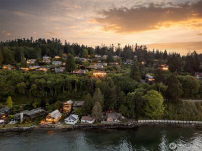 10847 Bill Point Bluff NE, Bainbridge Island, WA 98110 - Photo 40