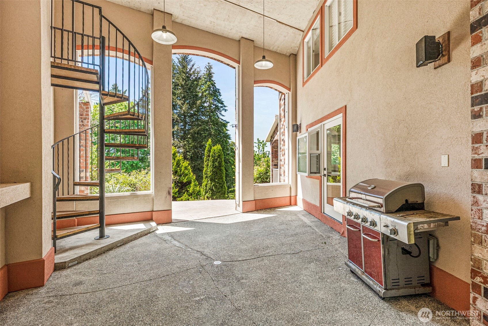 5420 Hawks Prairie Road NE, Olympia, WA 98516