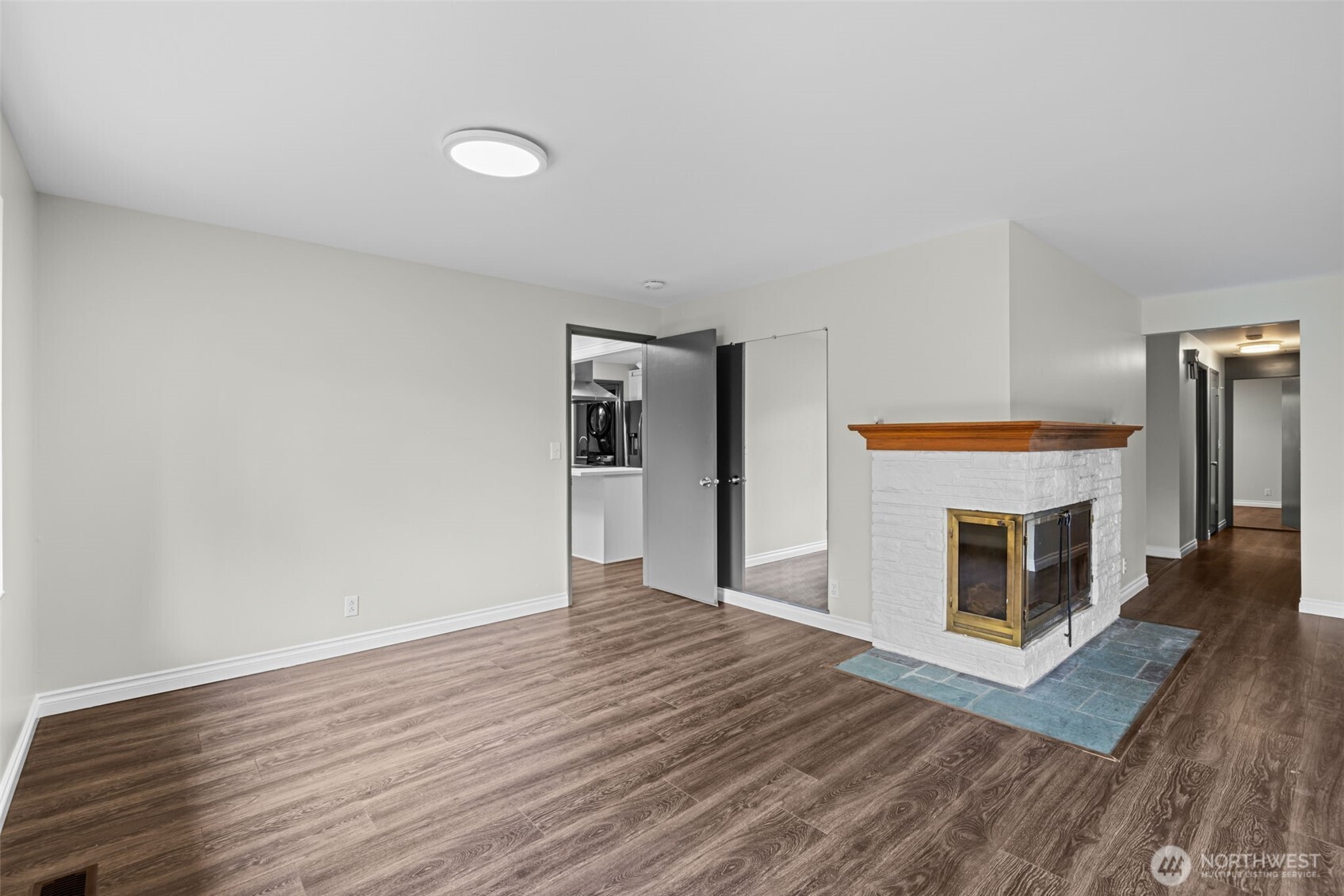 2157 N 122nd Street , Seattle, WA 98133