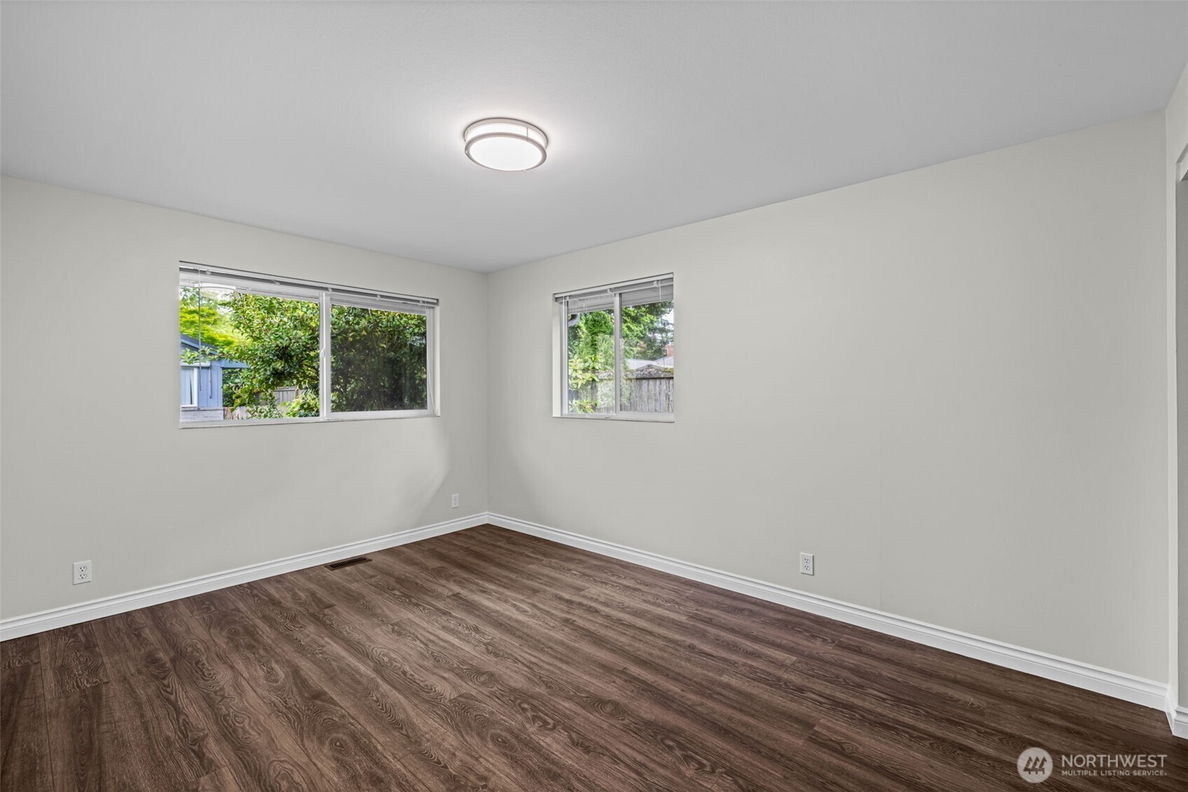 2157 N 122nd Street , Seattle, WA 98133