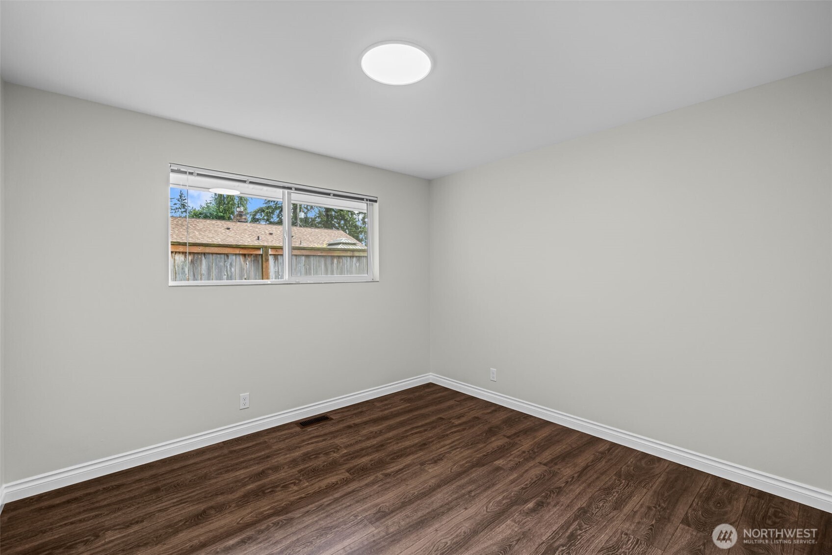 2157 N 122nd Street , Seattle, WA 98133