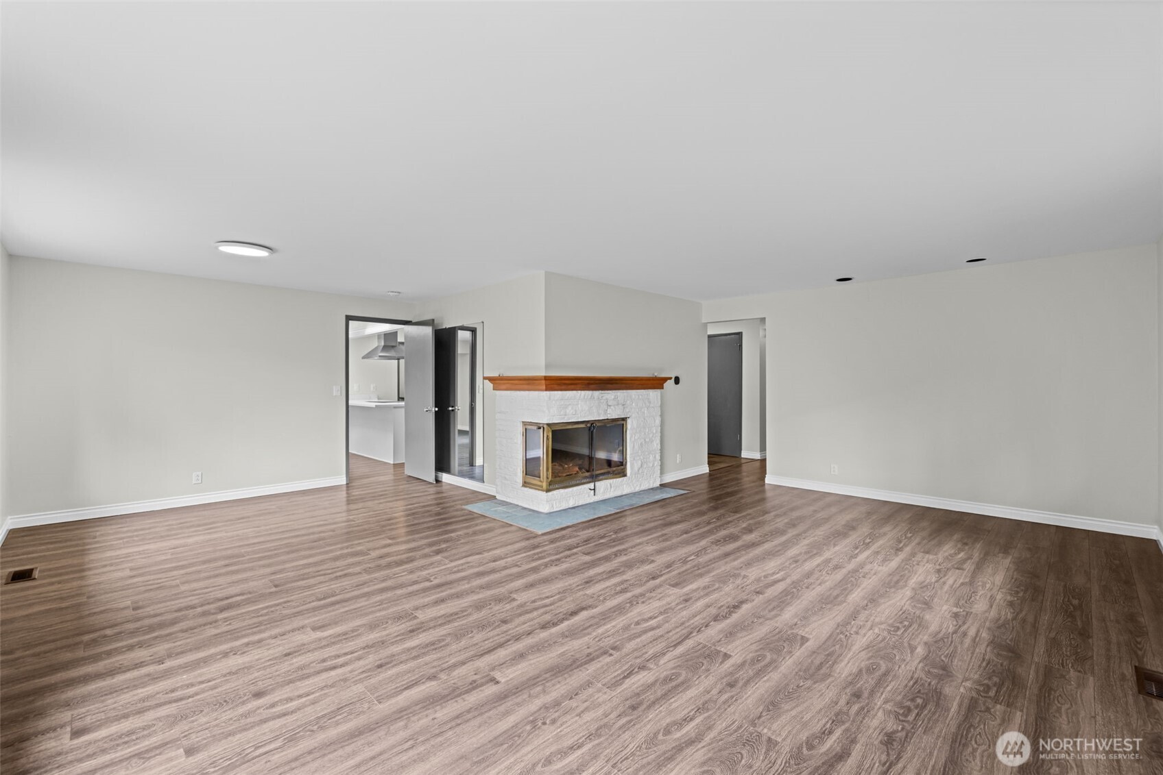 2157 N 122nd Street , Seattle, WA 98133
