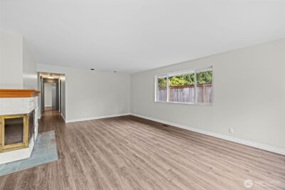 2157 N 122nd Street , Seattle, WA 98133 - Photo 10