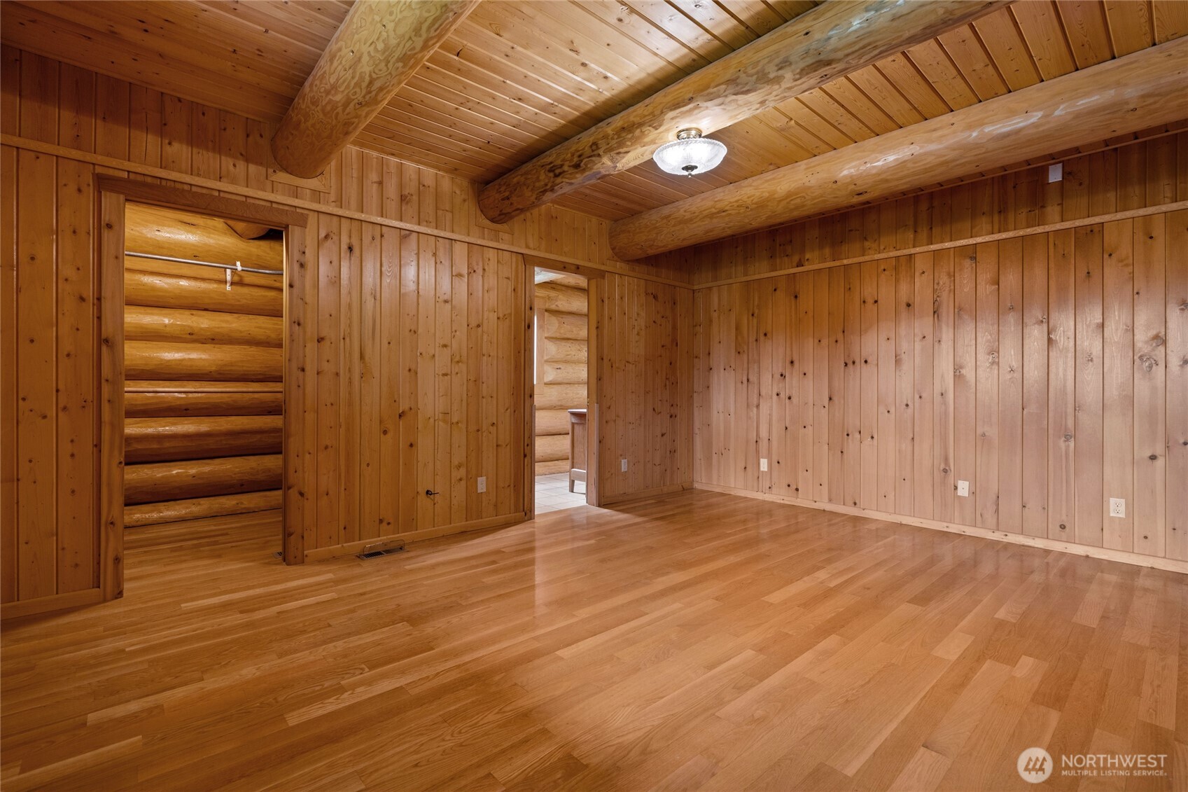 42323 22nd Avenue E, Eatonville, WA 98328