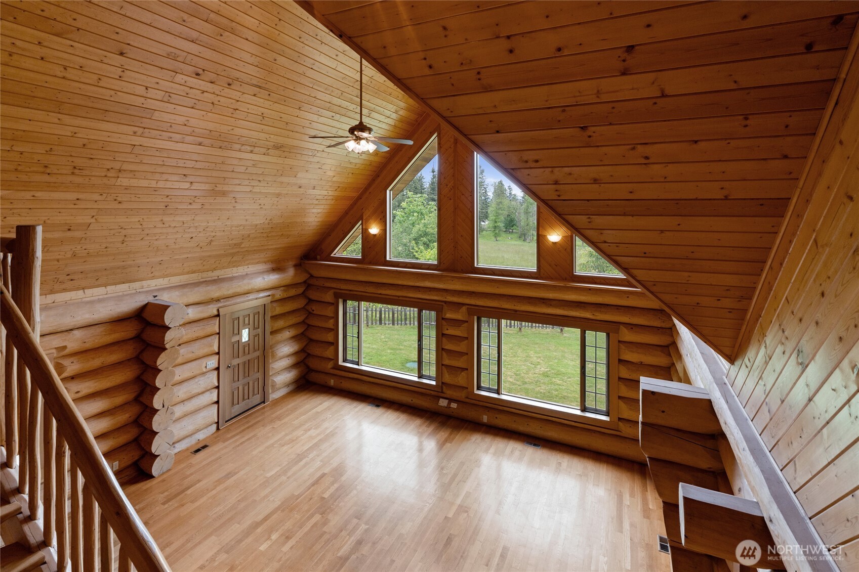 42323 22nd Avenue E, Eatonville, WA 98328