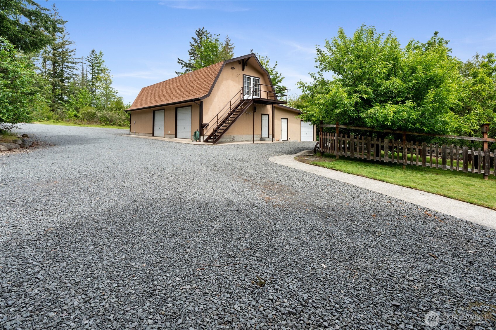 42323 22nd Avenue E, Eatonville, WA 98328