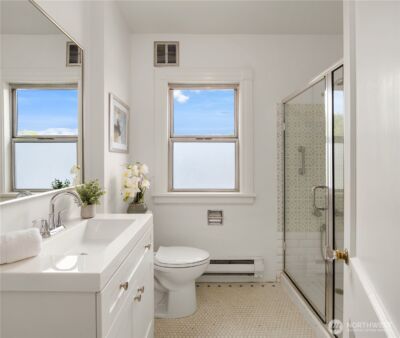 1716 N 43rd Street , Seattle, WA 98103 - Photo 17