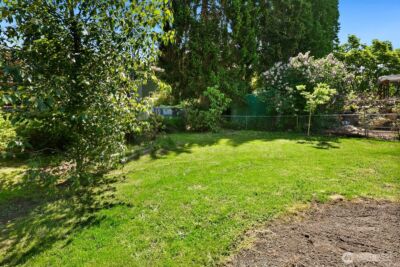 9032 15th Avenue SW, Seattle, WA 98106 - Photo 16