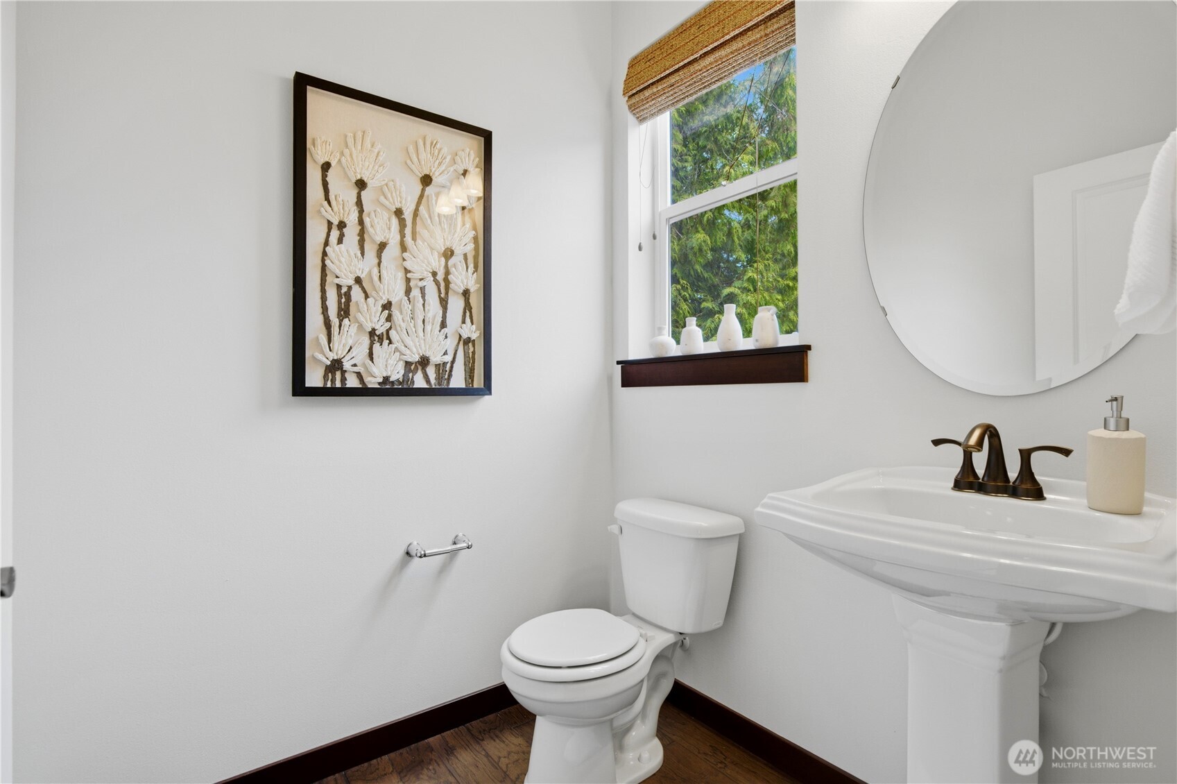 8400 169th Place NE #102, Redmond, WA 98052