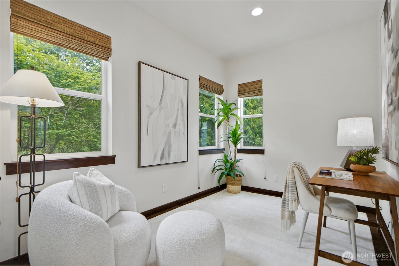 8400 169th Place NE #102, Redmond, WA 98052