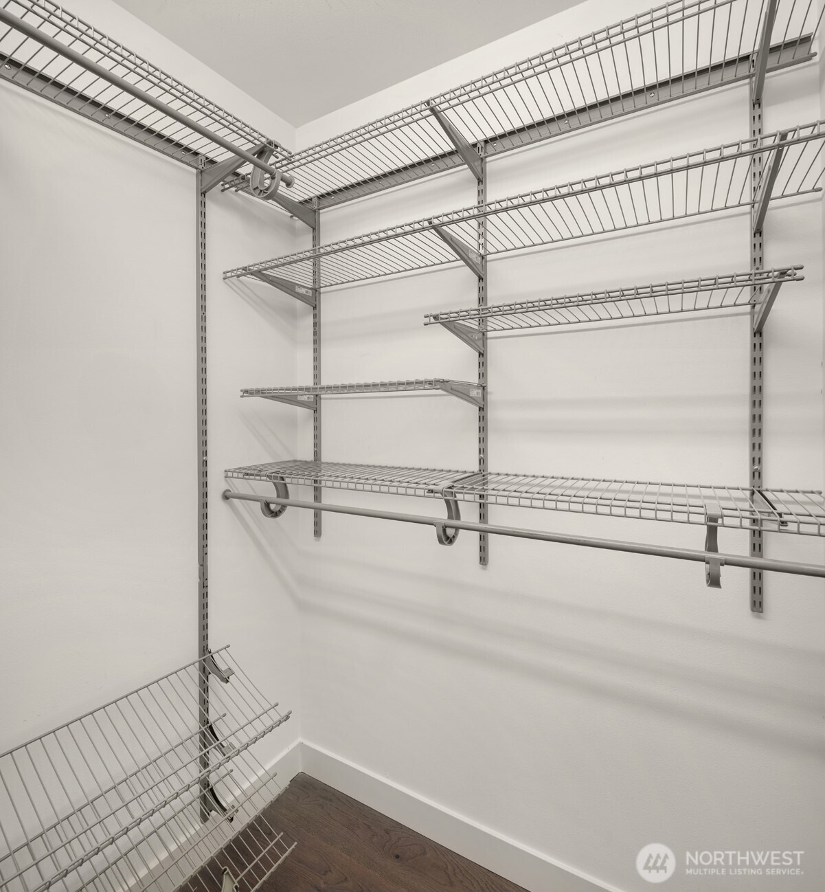 1935 B 7th Avenue W, Seattle, WA 98119