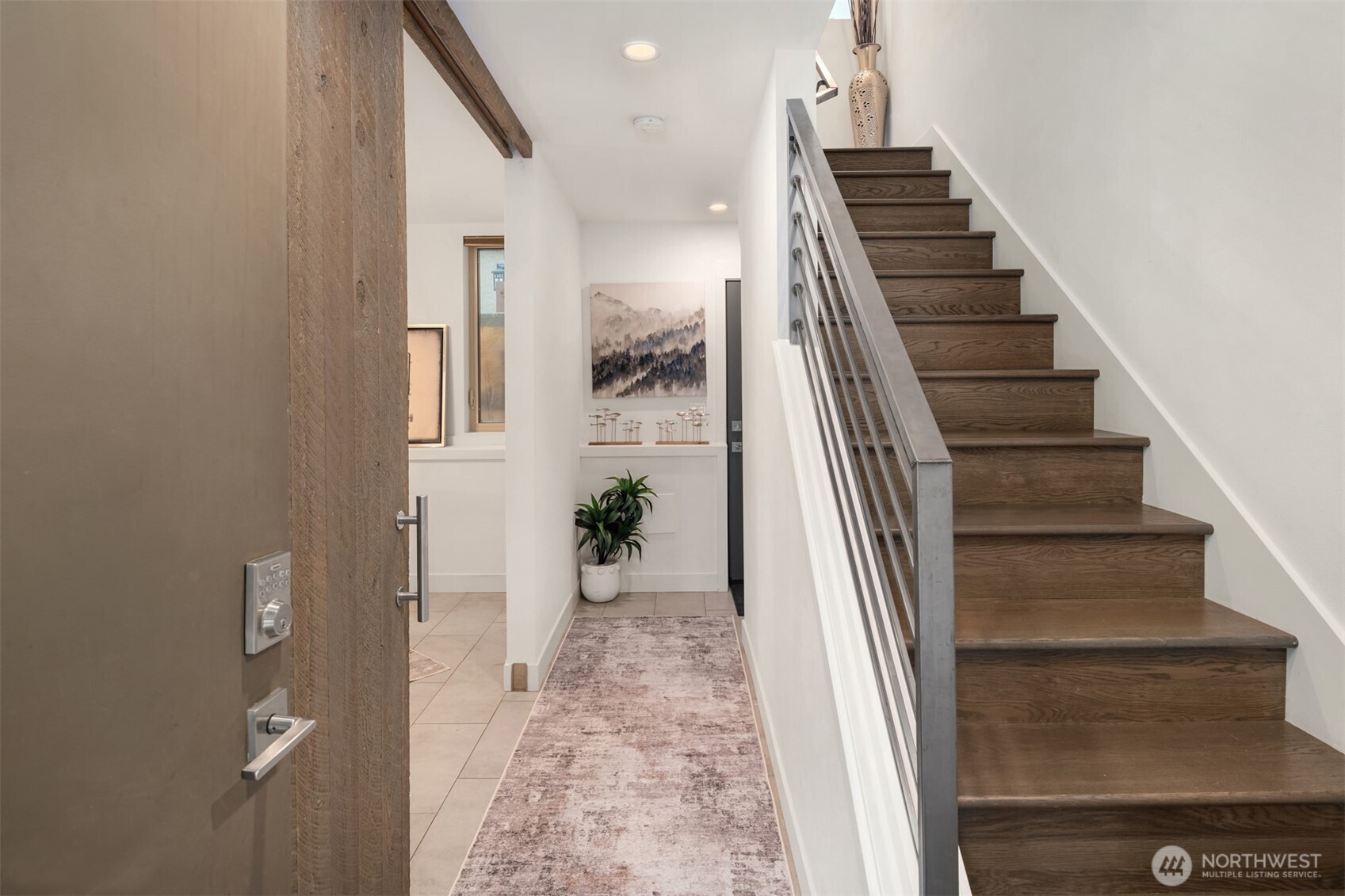 1935 B 7th Avenue W, Seattle, WA 98119