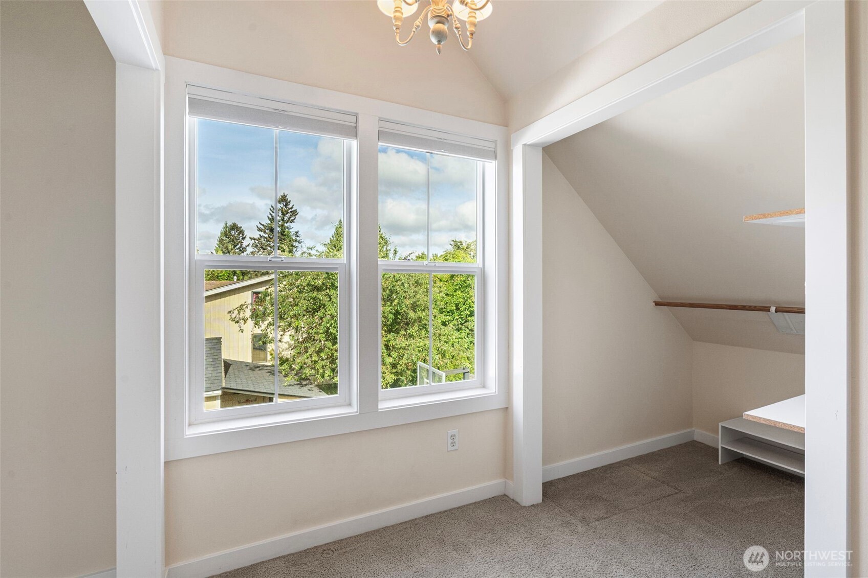 1515 Everett Street , Sumner, WA 98390