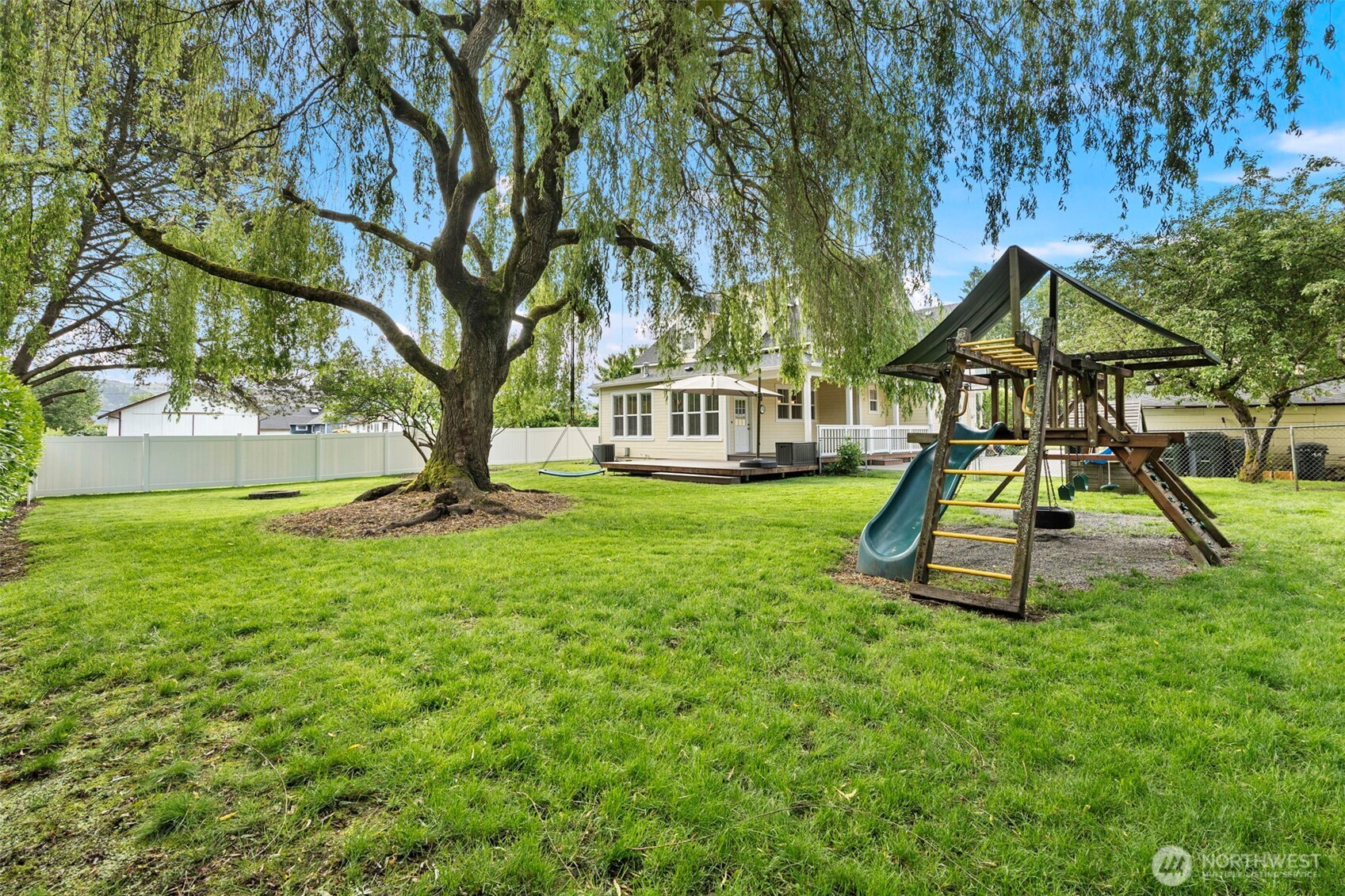 1515 Everett Street , Sumner, WA 98390