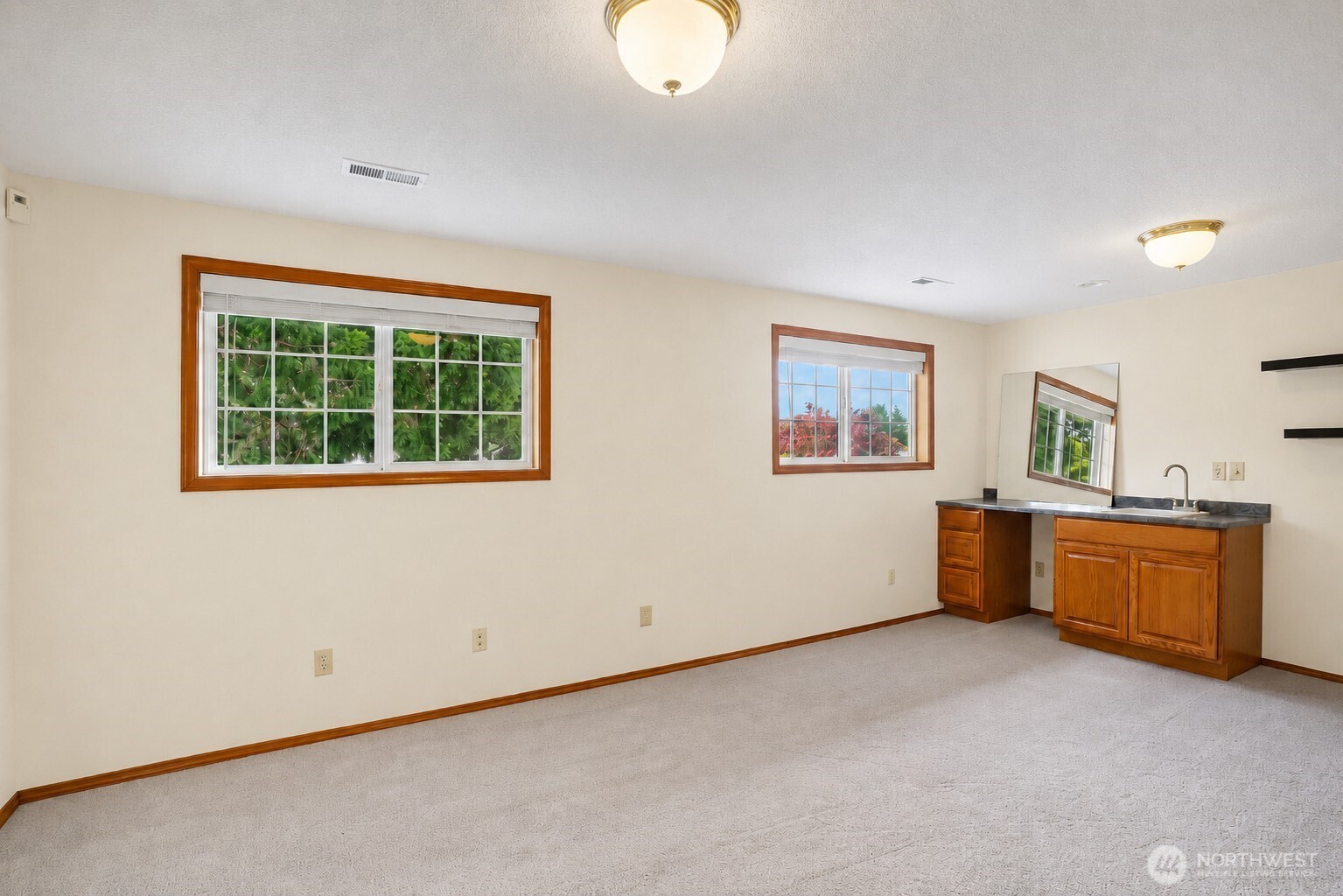 11309 NW 8th Court , Vancouver, WA 98685
