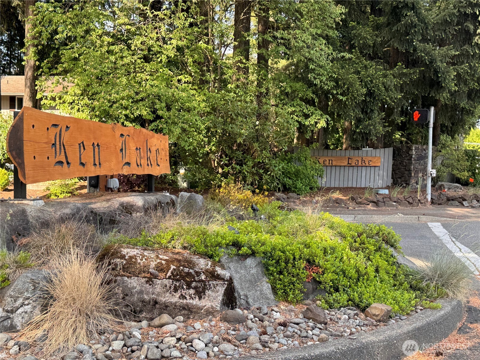 2320 Lakemoor Drive SW, Olympia, WA 98512