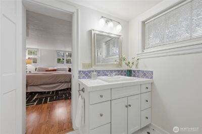 7550 21st Avenue NE, Seattle, WA 98115-4502 - Photo 26