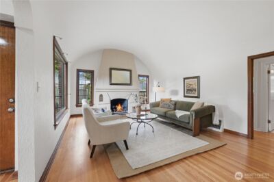 7550 21st Avenue NE, Seattle, WA 98115-4502 - Photo 7