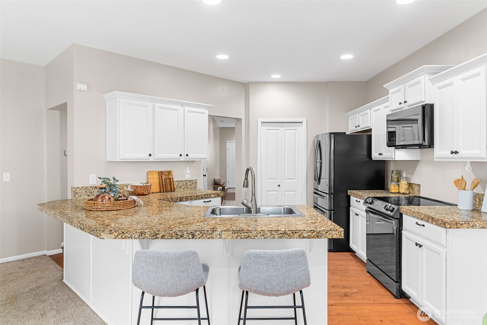 3648 London Loop NE, Lacey, WA 98516