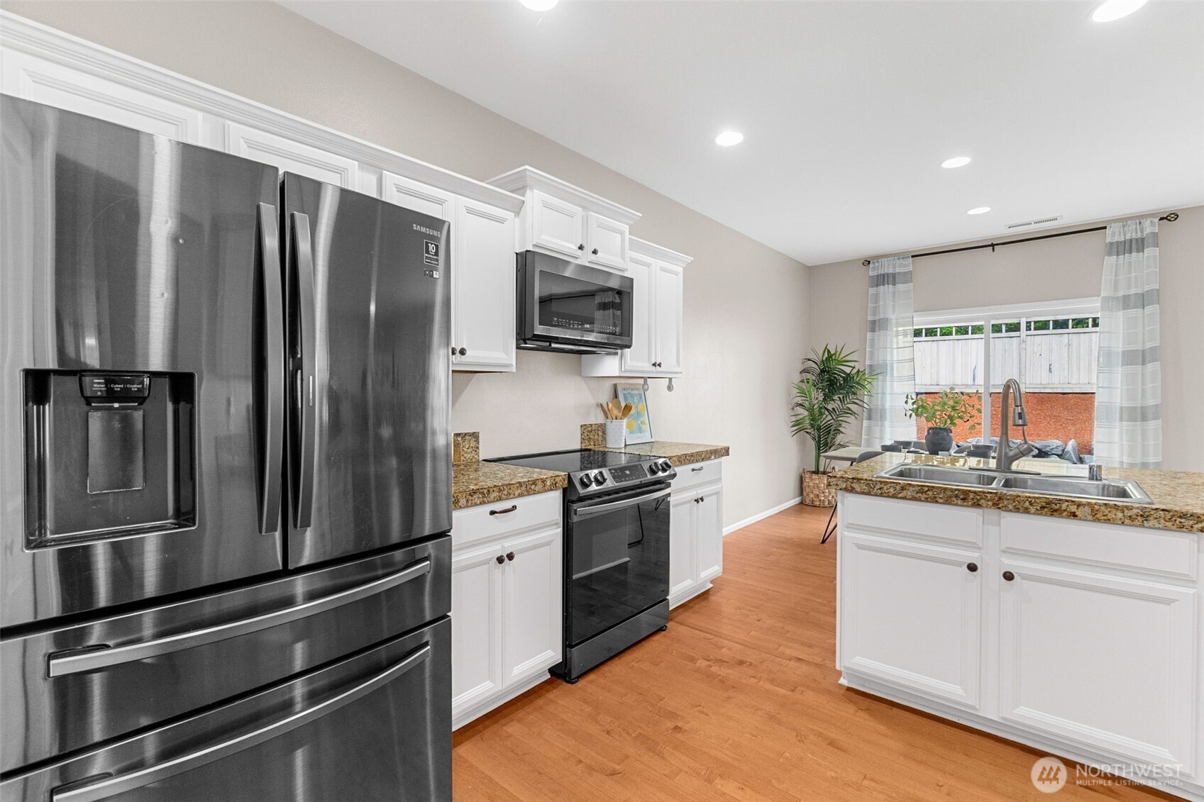 3648 London Loop NE, Lacey, WA 98516
