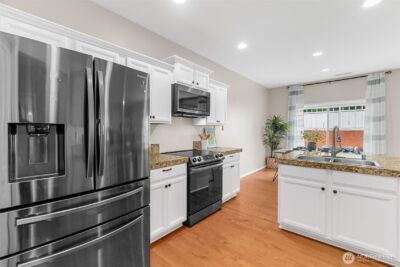 3648 London Loop NE, Lacey, WA 98516 - Photo 16