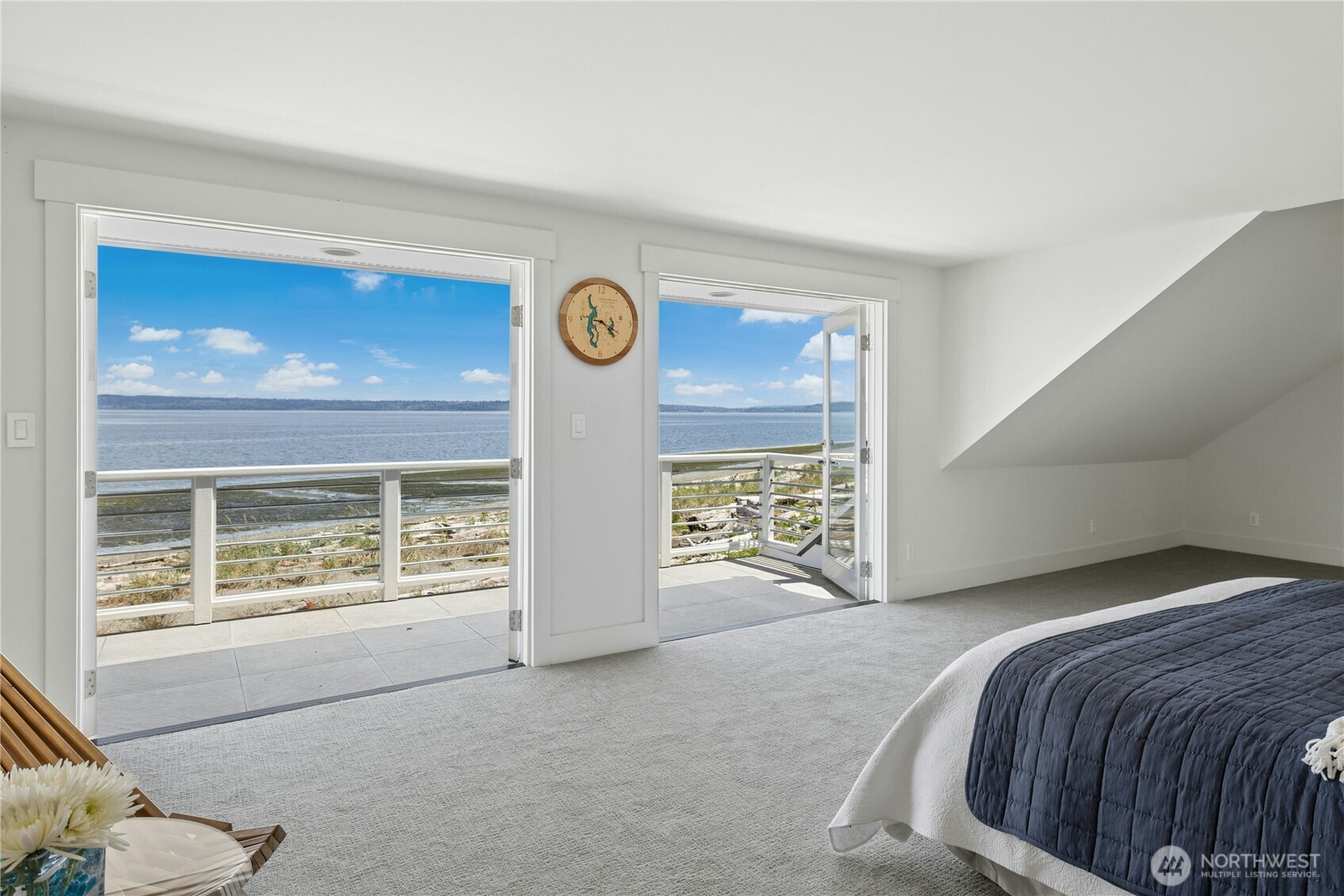 15628 Point Monroe Drive NE, Bainbridge Island, WA 98110