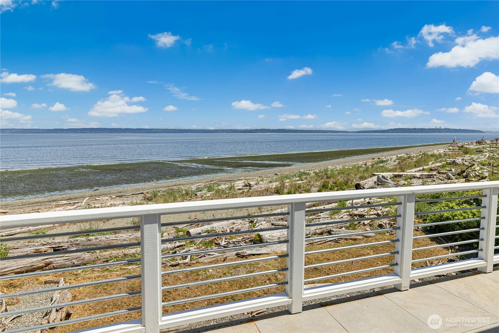 15628 Point Monroe Drive NE, Bainbridge Island, WA 98110