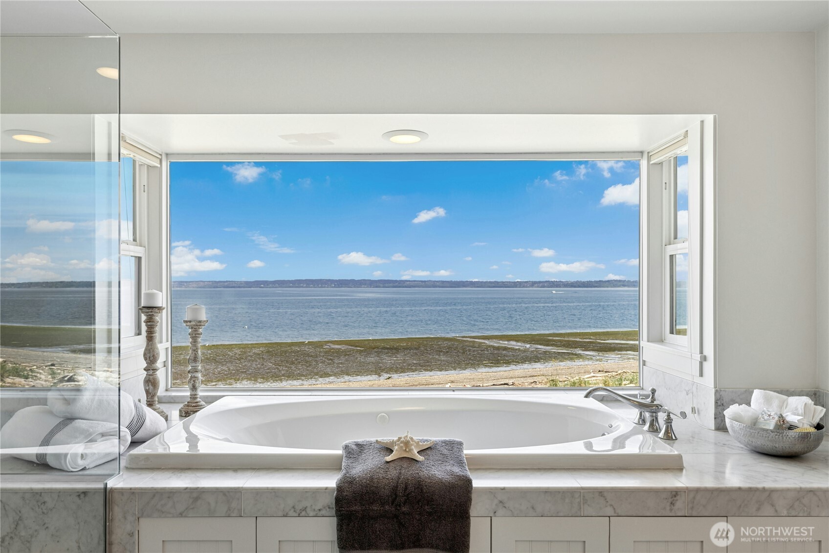 15628 Point Monroe Drive NE, Bainbridge Island, WA 98110