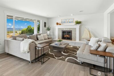 15628 Point Monroe Drive NE, Bainbridge Island, WA 98110 - Photo 3