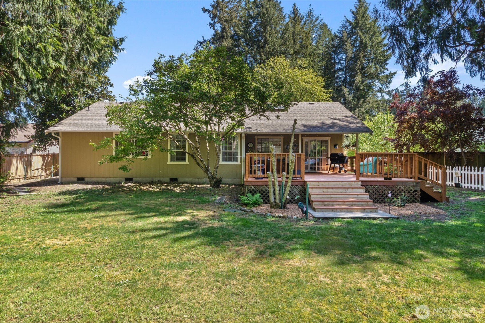 5821 Winnwood Drive SE, Olympia, WA 98513