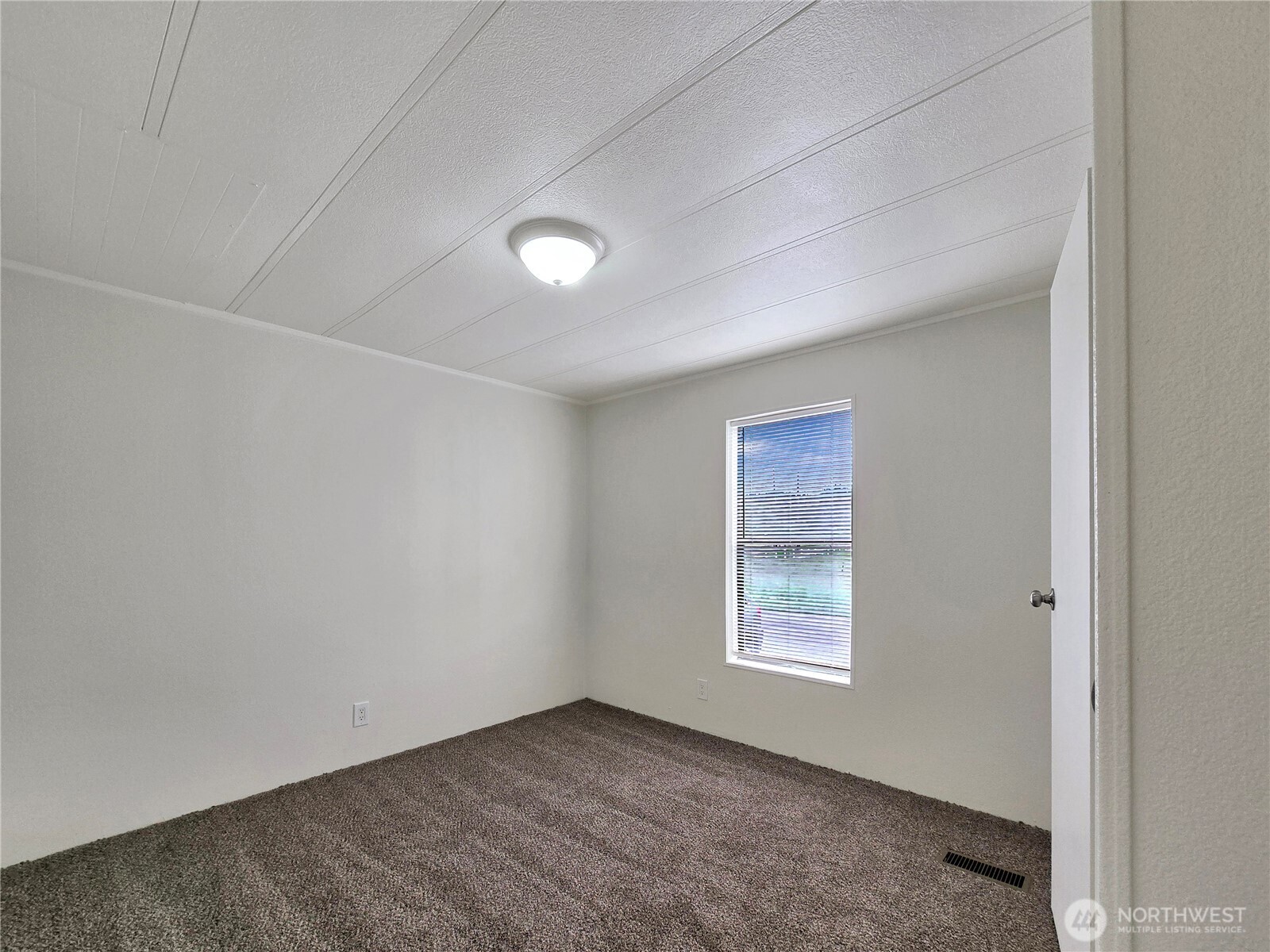 100 Heidger Lane , Centralia, WA 98531