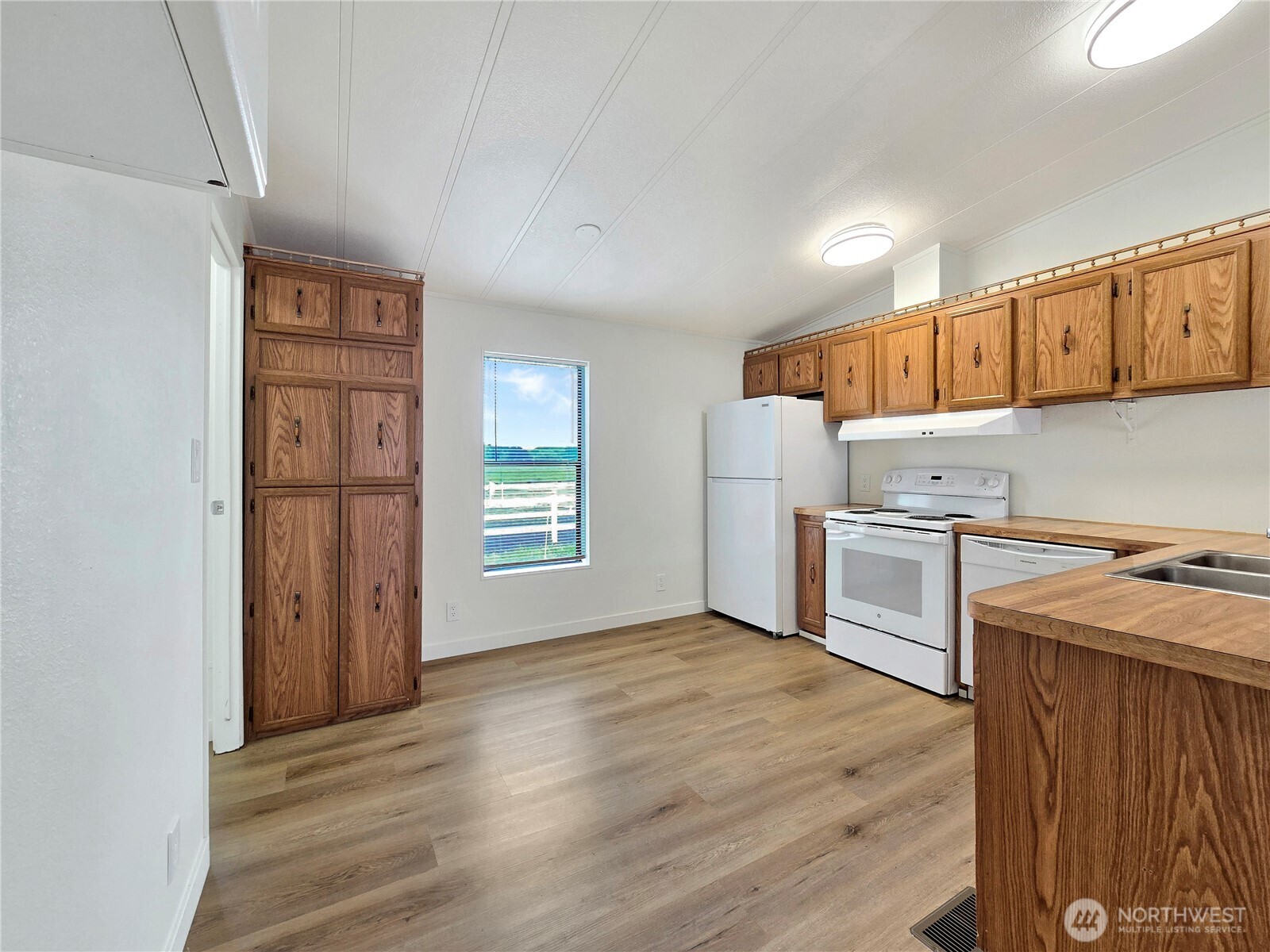 100 Heidger Lane , Centralia, WA 98531