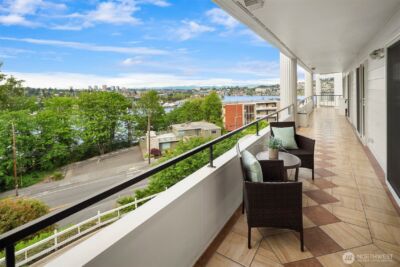 2565 Dexter Avenue N #303, Seattle, WA 98109 - Photo 12