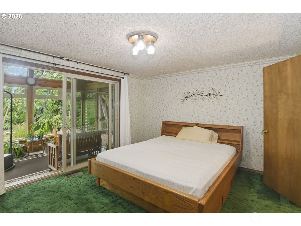 1017 NW 121 Street , Vancouver, WA 98685