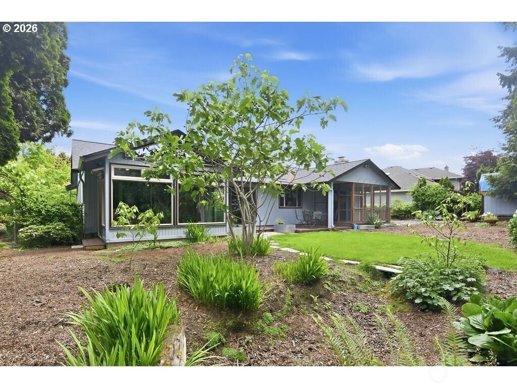 1017 NW 121 Street , Vancouver, WA 98685