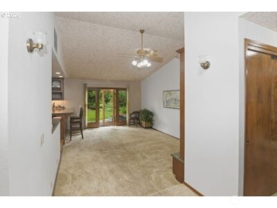 1017 NW 121 Street , Vancouver, WA 98685 - Photo 6