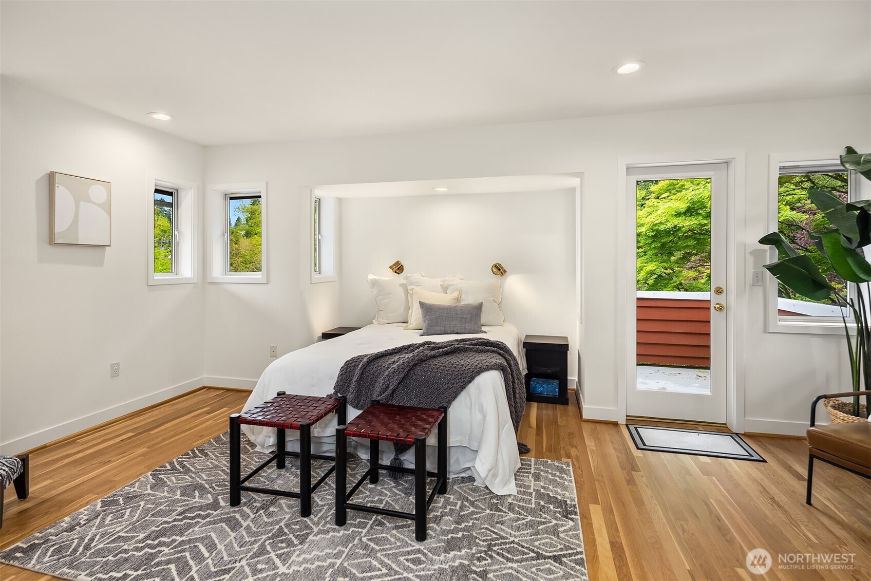 3815 NE 60th Street , Seattle, WA 98115