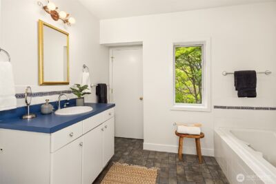 3815 NE 60th Street , Seattle, WA 98115 - Photo 20