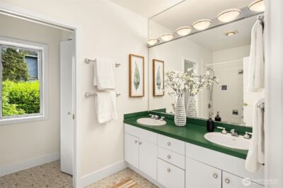 3815 NE 60th Street , Seattle, WA 98115 - Photo 25