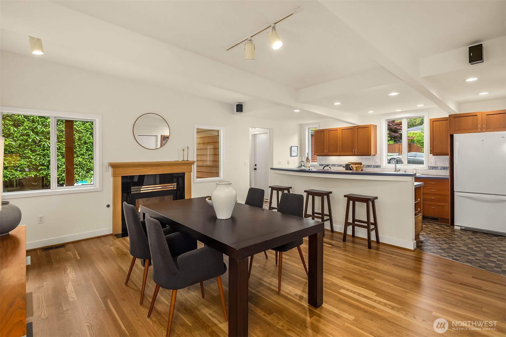 3815 NE 60th Street , Seattle, WA 98115