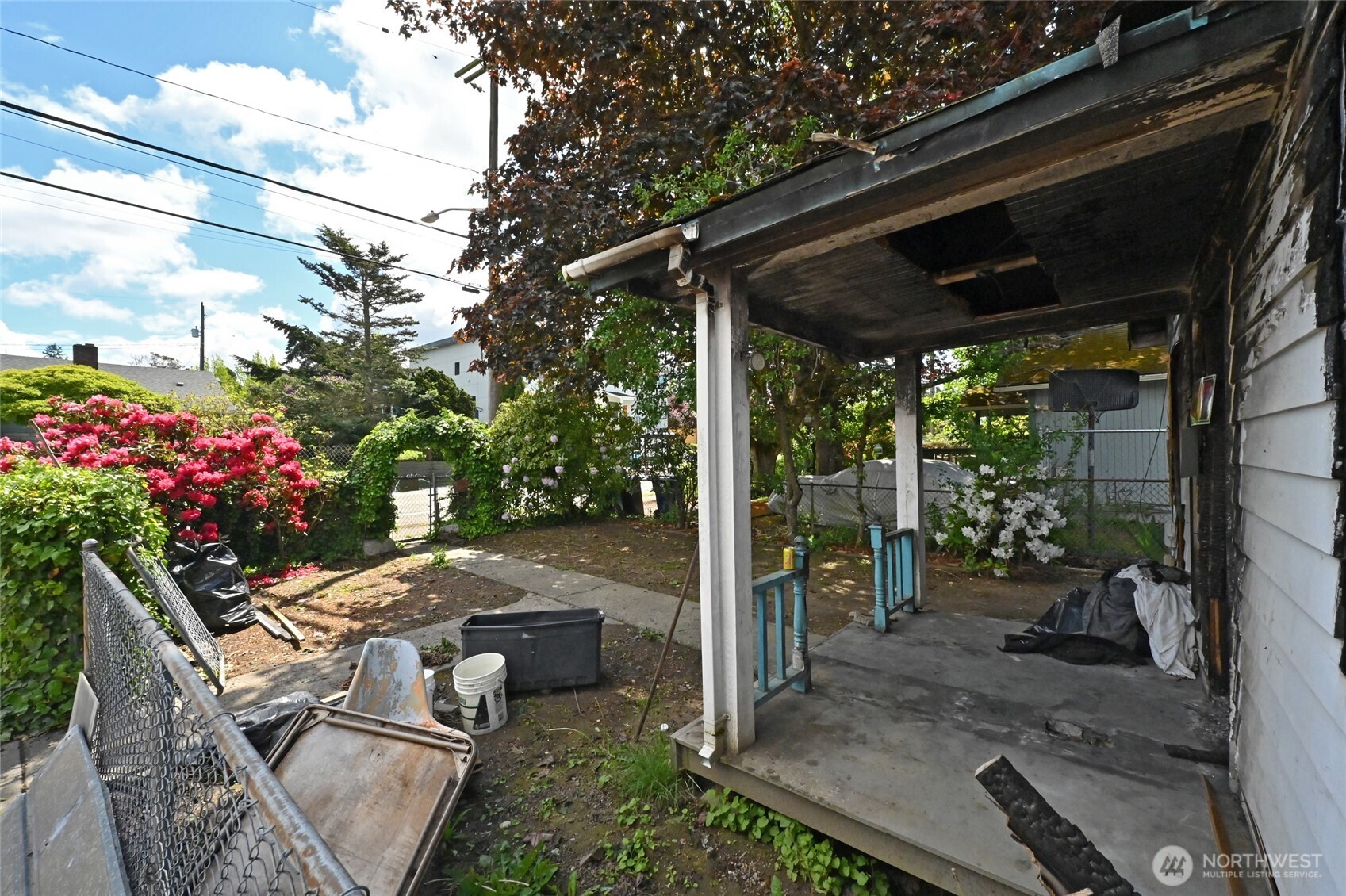 8145 16th Avenue SW, Seattle, WA 98106