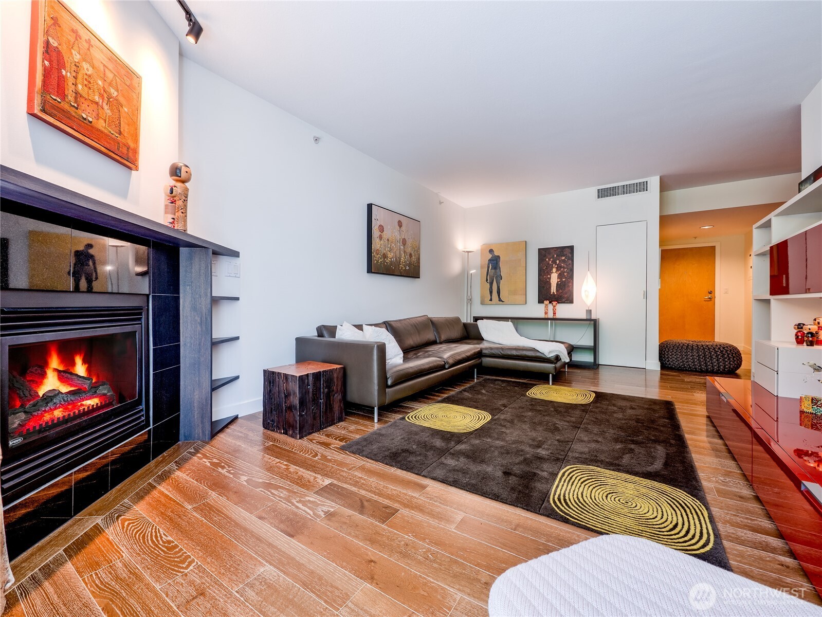 2929 1St Avenue #207, Seattle, WA 98121