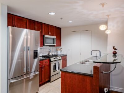 2929 1St Avenue #207, Seattle, WA 98121 - Photo 4