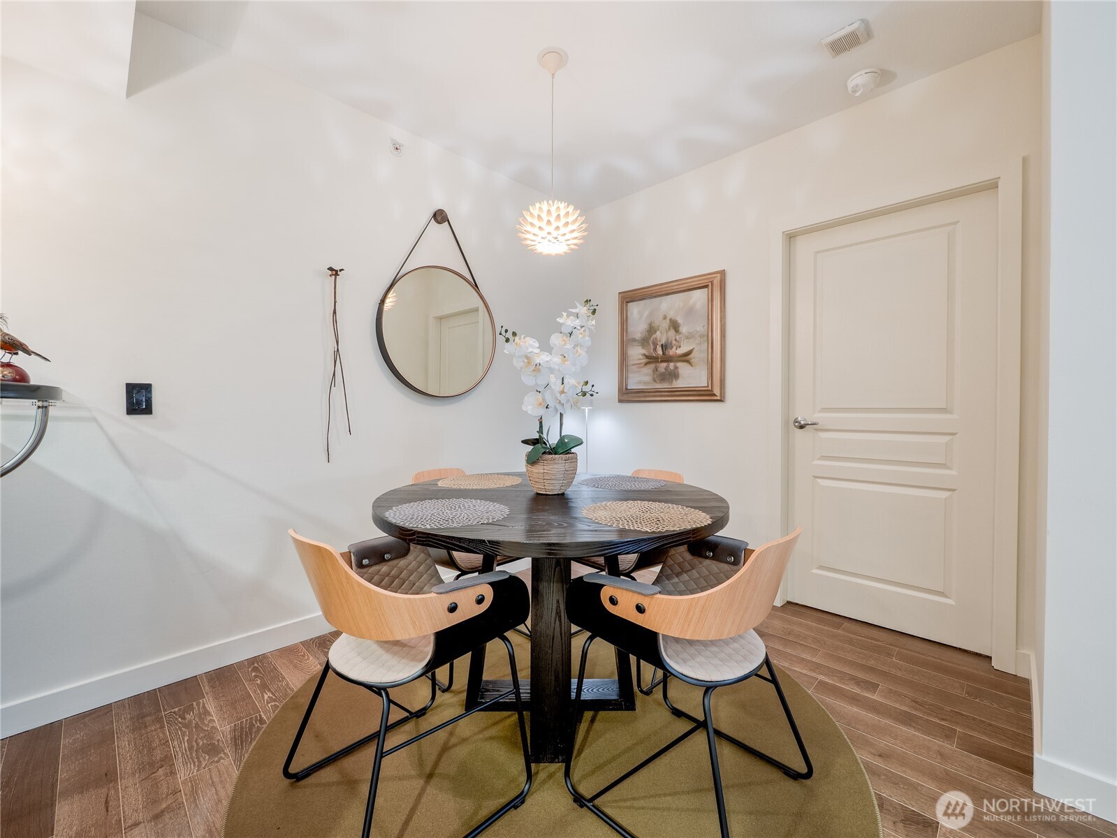 2929 1St Avenue #207, Seattle, WA 98121
