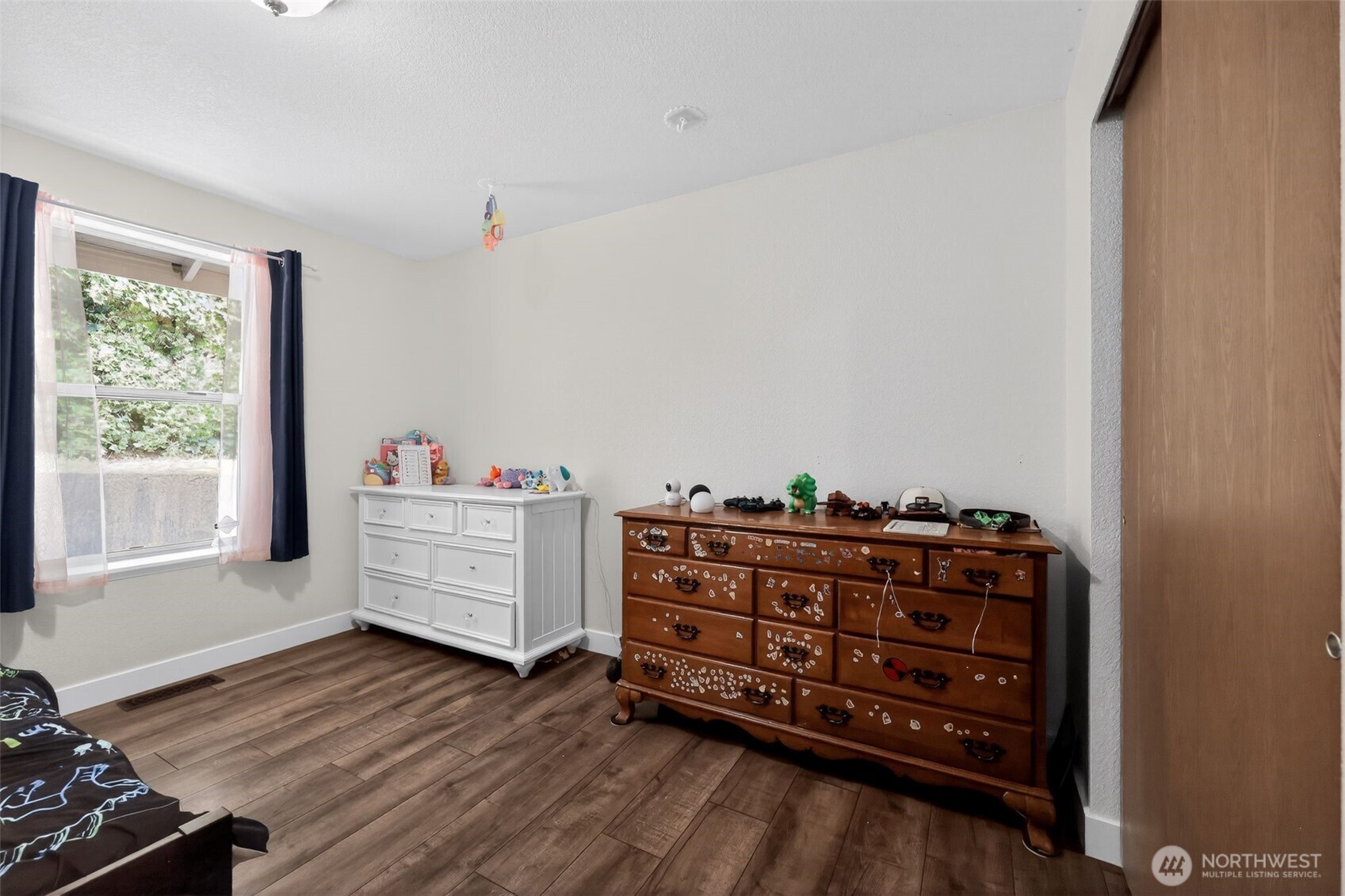 1314 Starlite Court E, Lacey, WA 98503