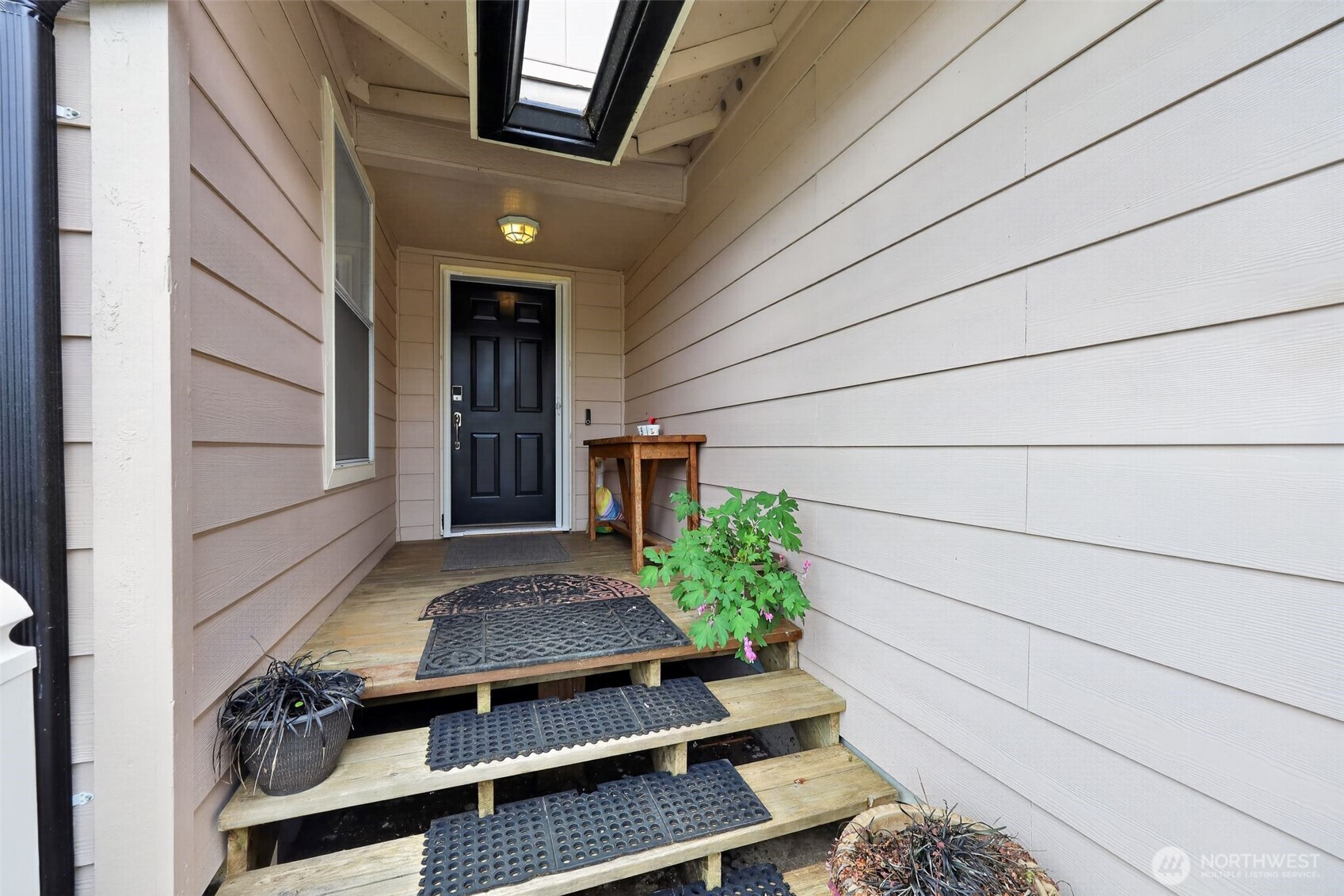 1314 Starlite Court E, Lacey, WA 98503