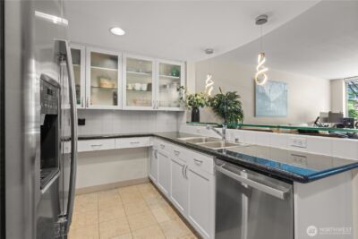 2929 1st Avenue #218, Seattle, WA 98121 - Photo 4