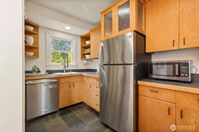 547 NE 91st Street , Seattle, WA 98115-2816 - Photo 15